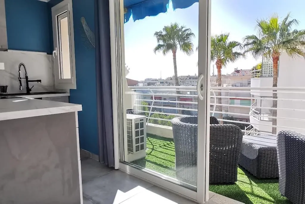 Cannes Pointe Croisette Studio Plage 2 Min A Pieds contacts